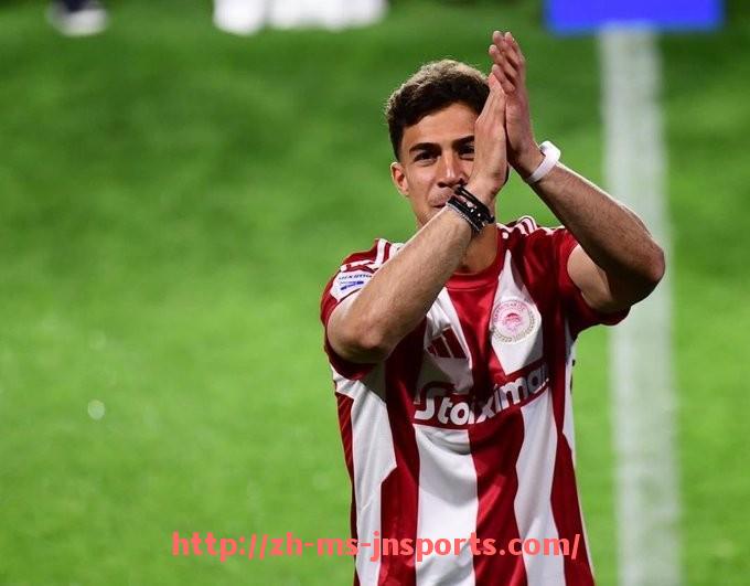 JN江南体育-火箭队主场球馆全景介绍：丰田中心的篮球圣地