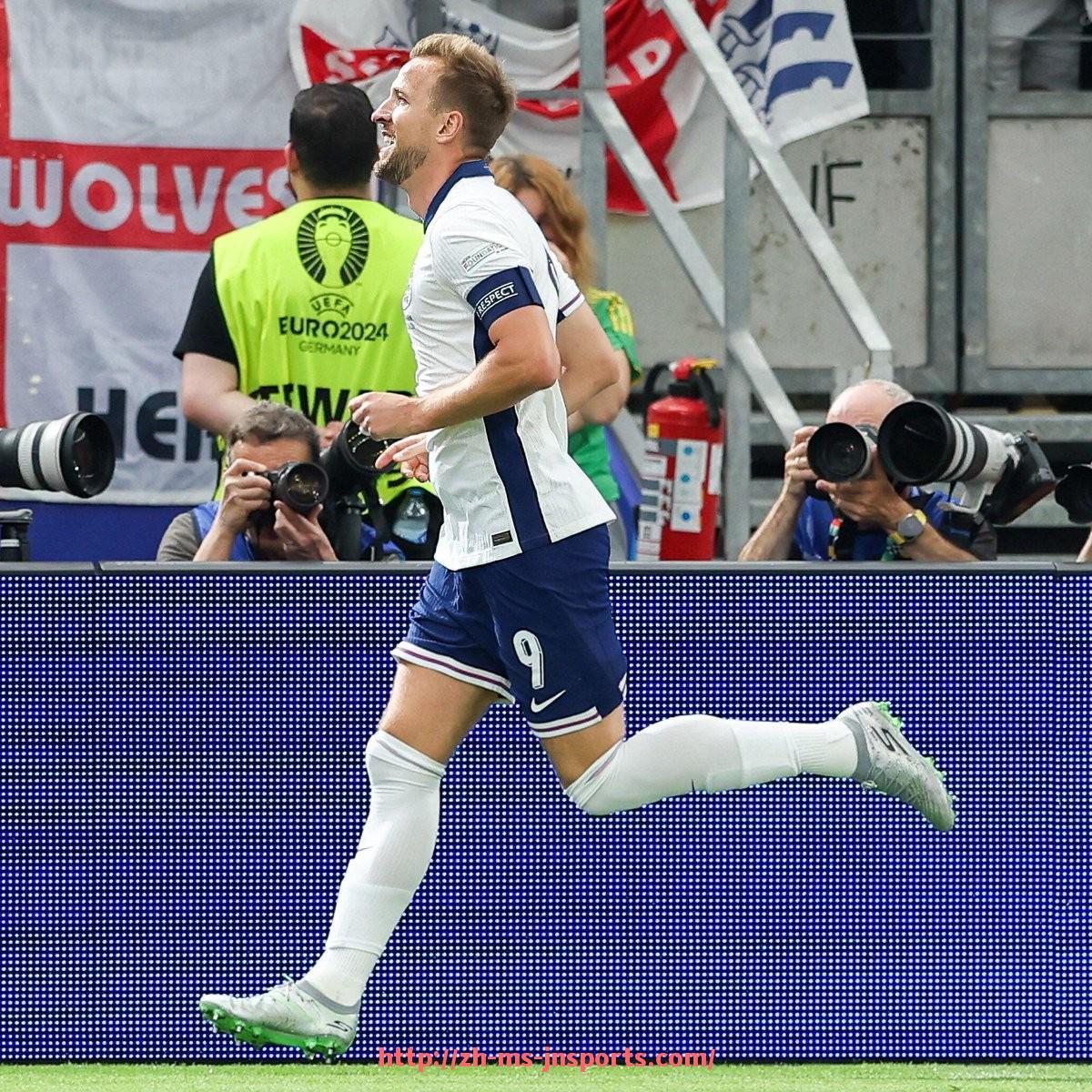 JN江南体育-法甲进攻数据图表汇总：球队与球员双维度展示